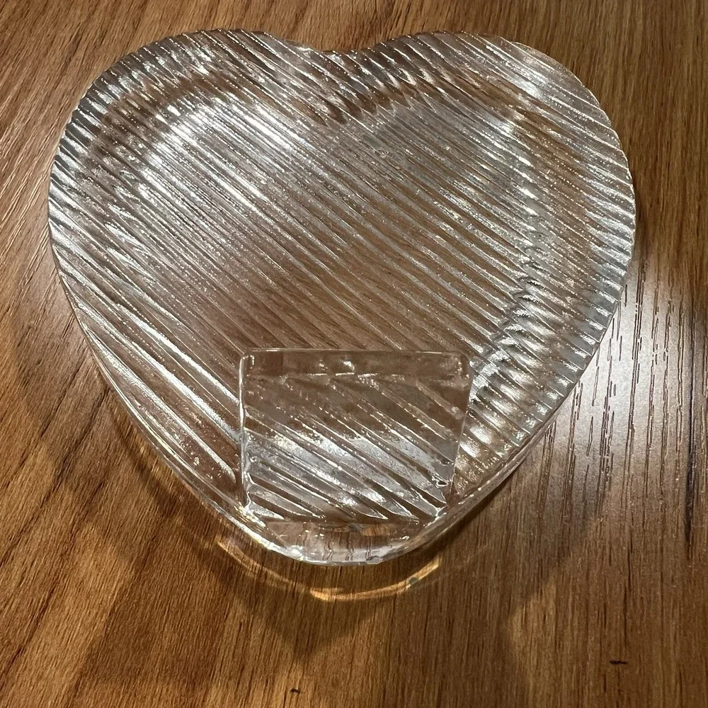 Vintage MIKASA Heart Shaped Picture Frame / Paper Weight Heavy Crystal 80's/90's